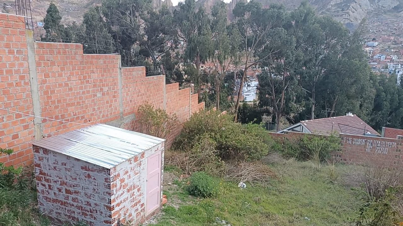 TERRENO EN Cota COTA